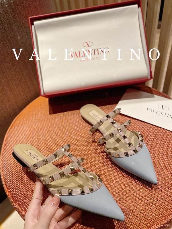 Valentino Women's Shoes 425